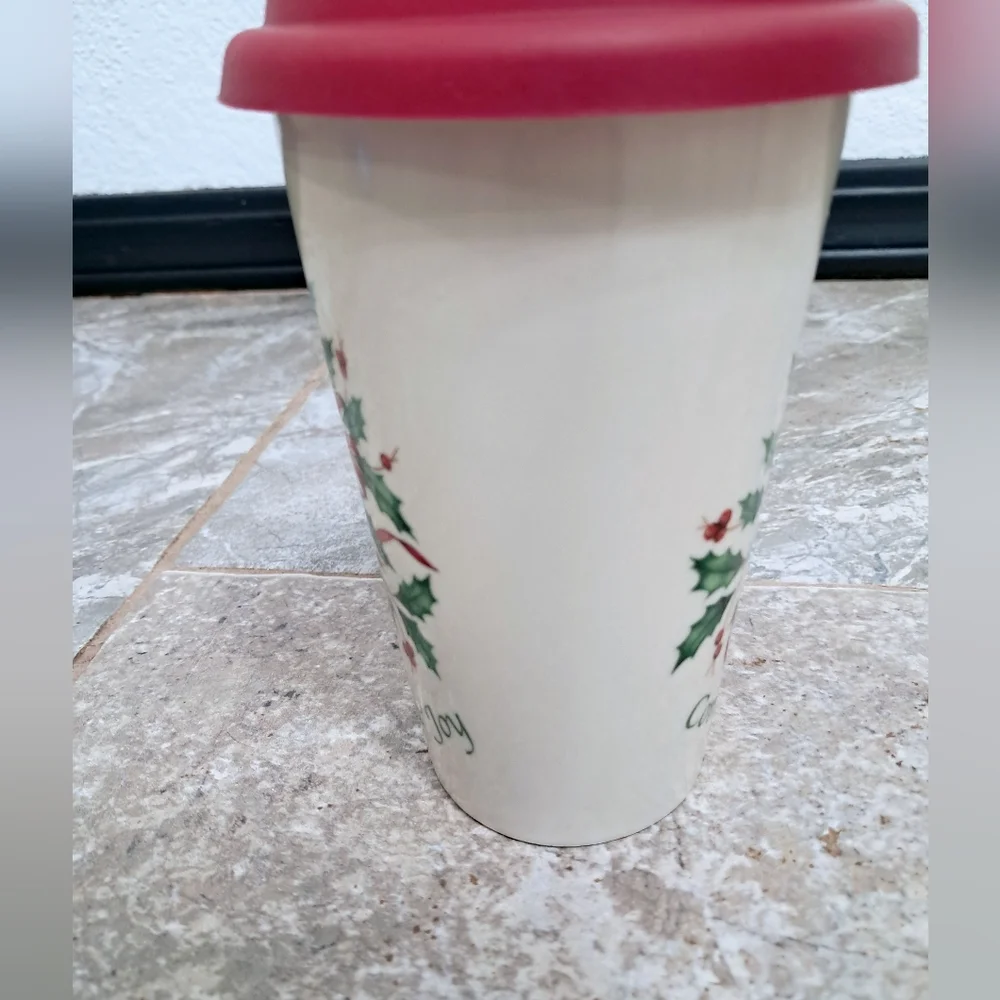 Lenox Ceramic Mug Holiday Edition Reuseable Holly Bow Pattern Collectible